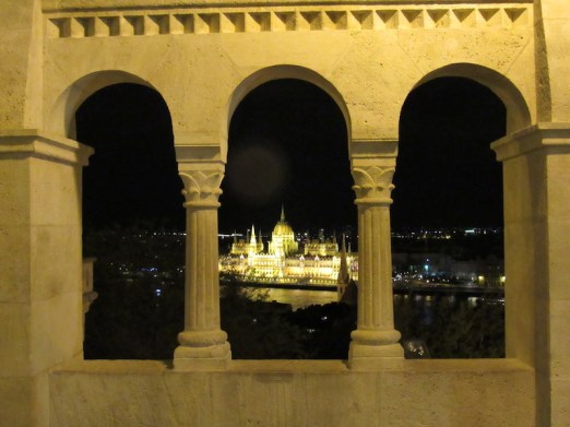 Fisherman Bastion-Night